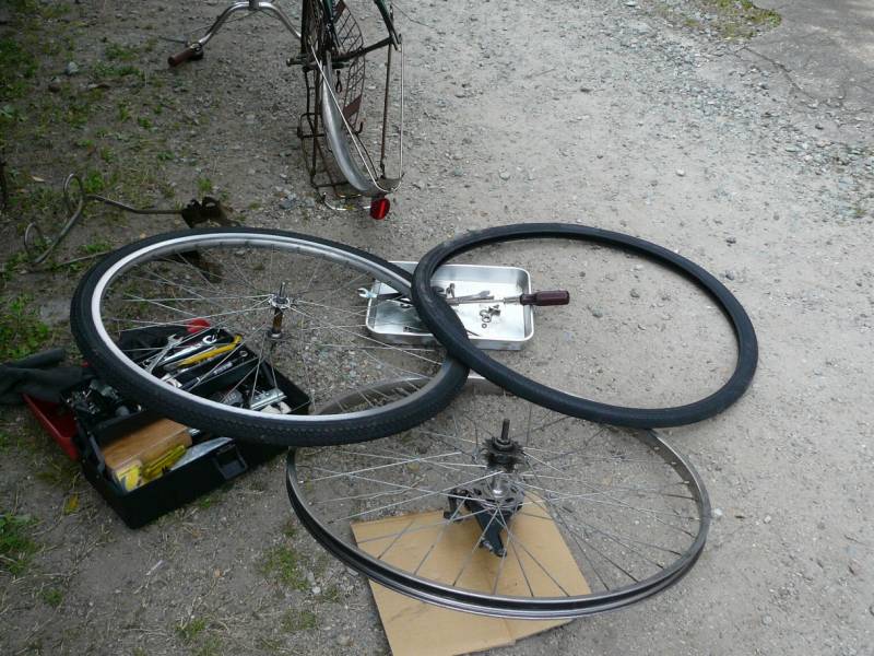 20140412_midori2_tire_koukan-2.jpg